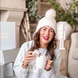 Jillian Harris x Joe Fresh Pom Toque